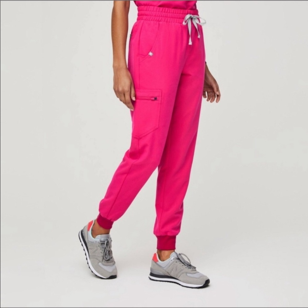 Figs Women's Pink Joggers